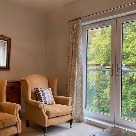 Hedgefield House - Serene Top Floor Flat Инвернесс Экстерьер фото