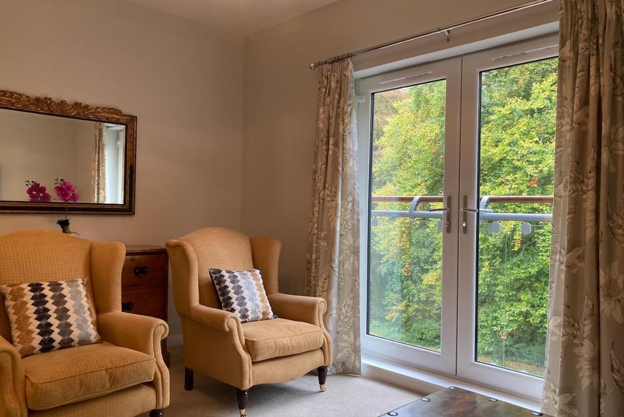 Hedgefield House - Serene Top Floor Flat Инвернесс Экстерьер фото