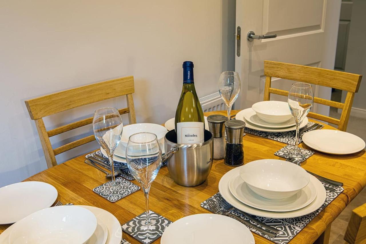 Hedgefield House - Serene Top Floor Flat Инвернесс Экстерьер фото